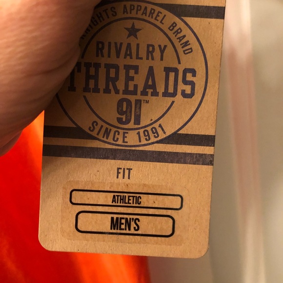 NWT Auburn University Tigers T-shirt Sz Med - Picture 4 of 4